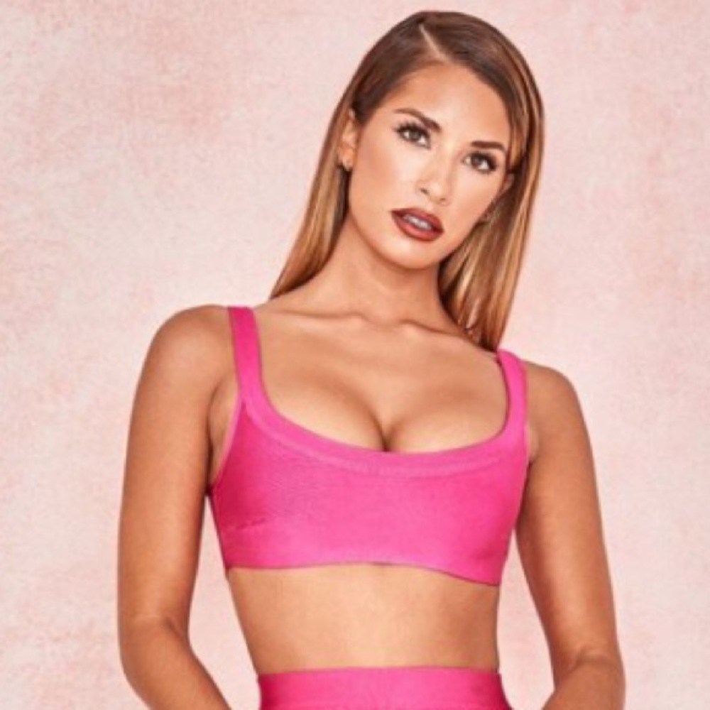 HOT PINK CROPPED TOP
